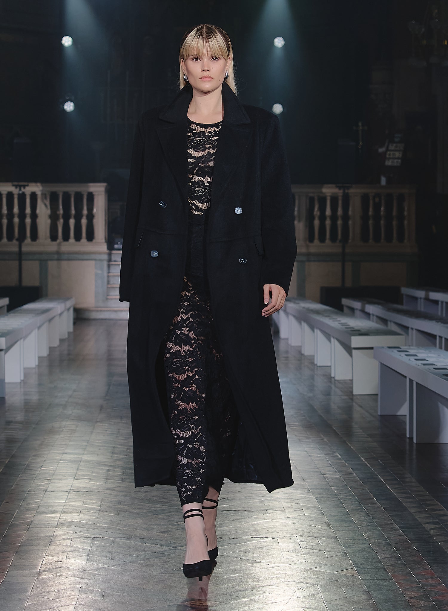 Black Short Sleeve Lace Top